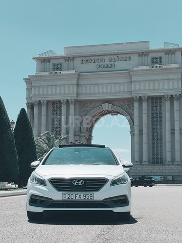 Hyundai Sonata-6