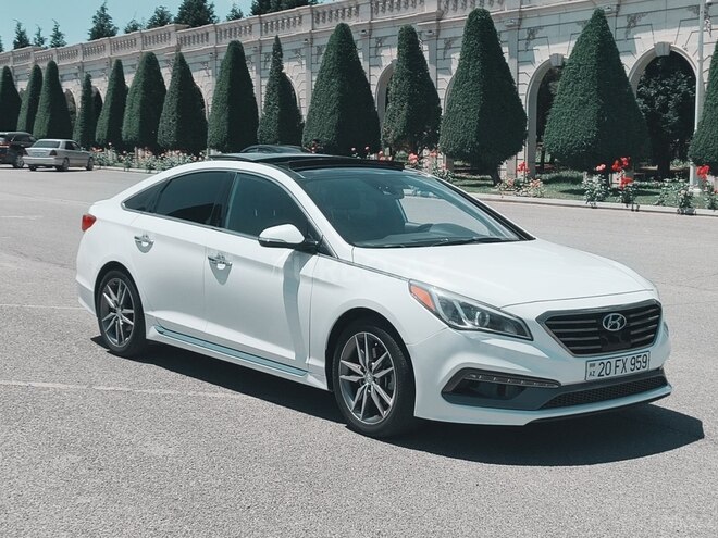 Hyundai Sonata-14