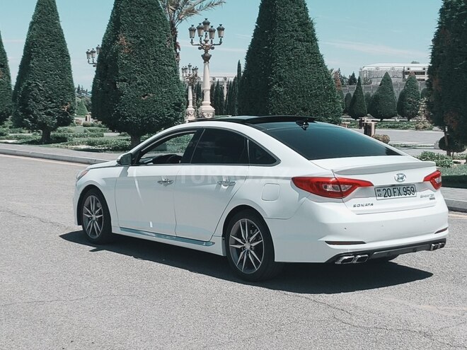 Hyundai Sonata-10