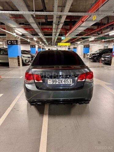 Chevrolet Cruze-6