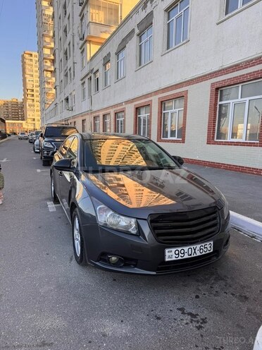 Chevrolet Cruze-11