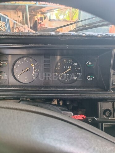 LADA (VAZ) 2107-10
