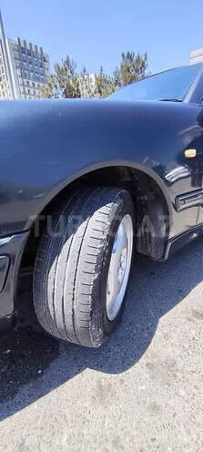 Mercedes E 240-20