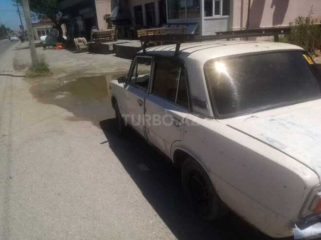 LADA (VAZ) 2106-4