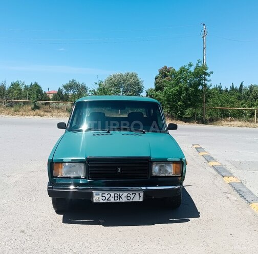 LADA (VAZ) 2107-1
