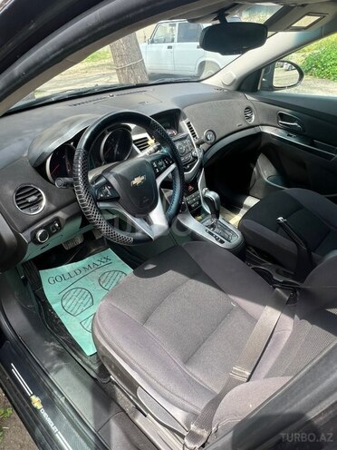 Chevrolet Cruze-3