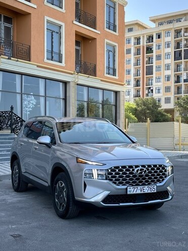 Hyundai Santa Fe-6