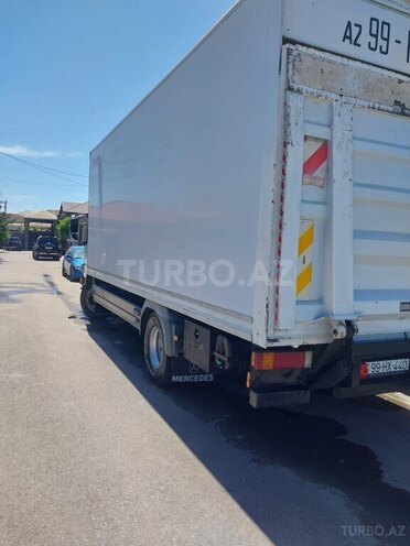 Mercedes Atego 1218-3