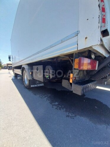 Mercedes Atego 1218-5