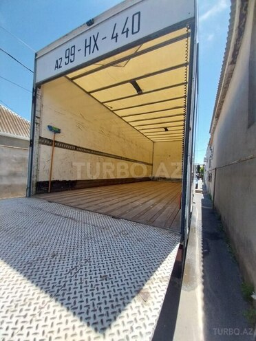Mercedes Atego 1218-6