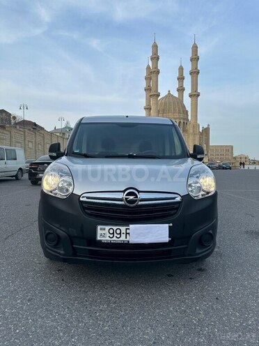 Fiat Doblo-1