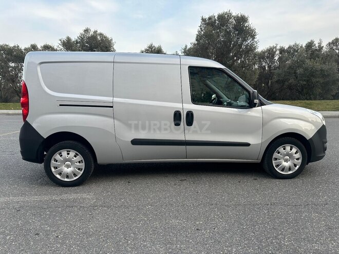 Fiat Doblo-10