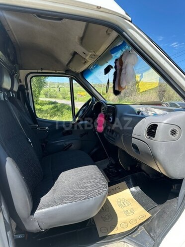 Ford Transit-2