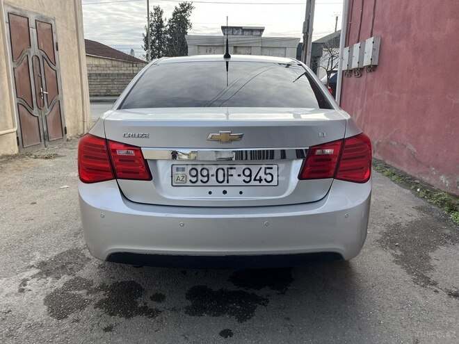 Chevrolet Cruze-4