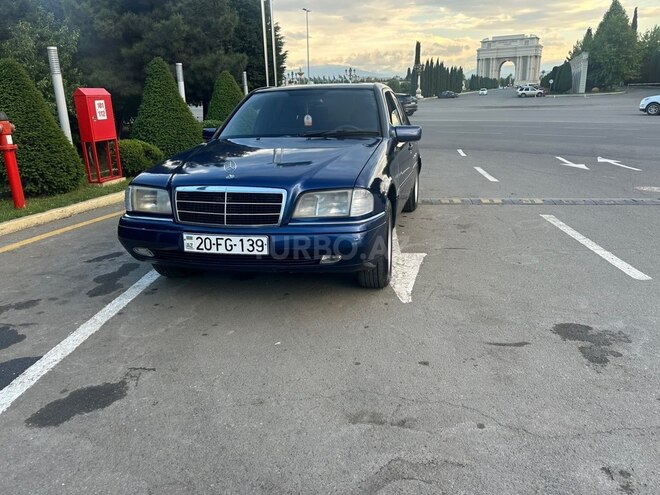 Mercedes C 200-4