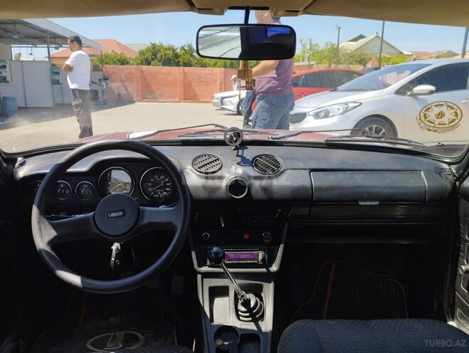 LADA (VAZ) 2106-9
