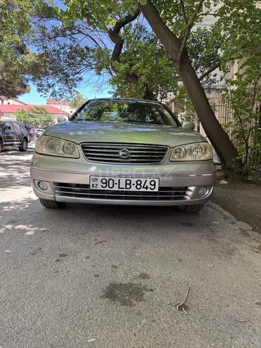 Nissan Sunny-2