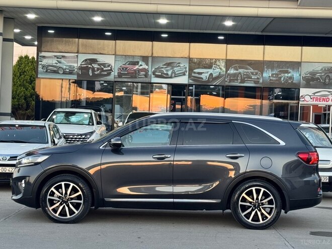 Kia Sorento-7