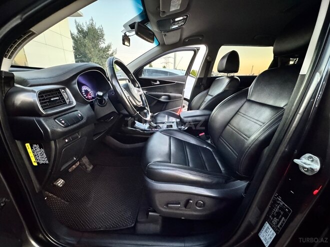 Kia Sorento-18