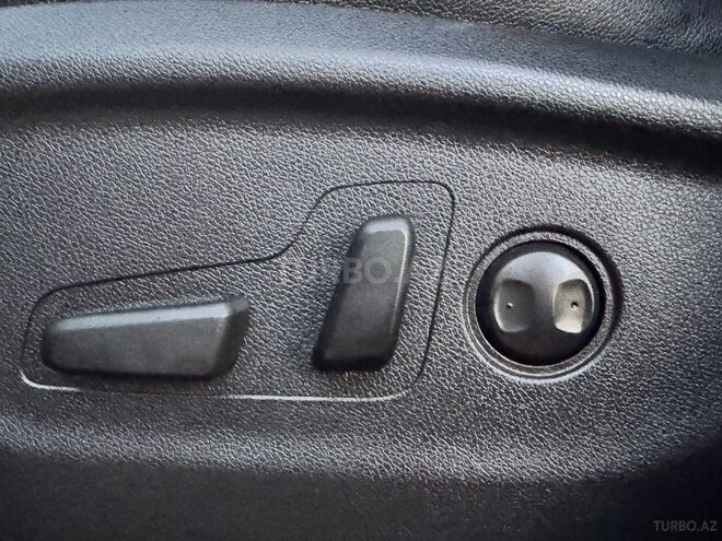Kia Sorento-32