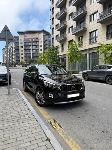 Kia Sorento-1