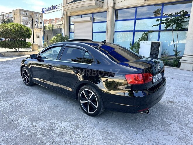 Volkswagen Jetta-17