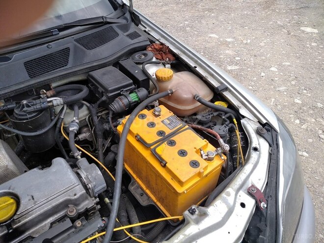 Opel Astra-13