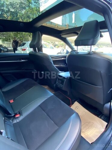 Toyota Camry-7