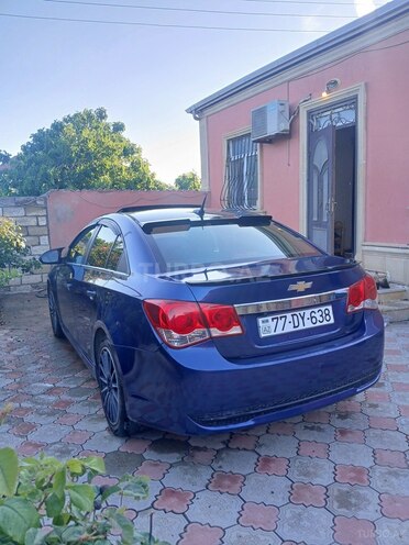 Chevrolet Cruze-2
