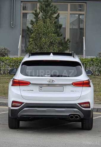 Hyundai Santa Fe-3