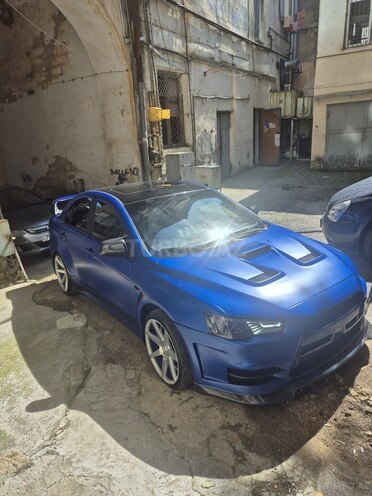Mitsubishi Lancer-3