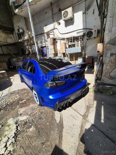 Mitsubishi Lancer-7