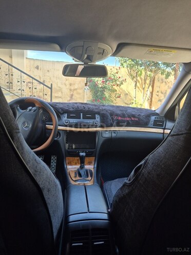 Mercedes E 220-4