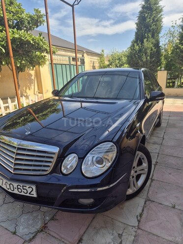 Mercedes E 220-7
