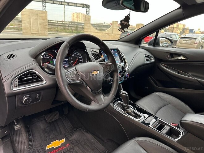 Chevrolet Cruze-2