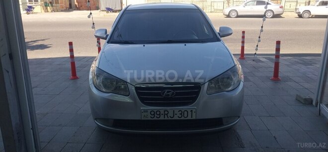 Hyundai Avante-1