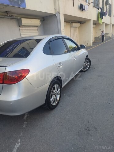 Hyundai Avante-8