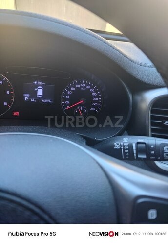 Kia Sorento-8