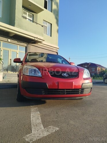 Kia Rio-13