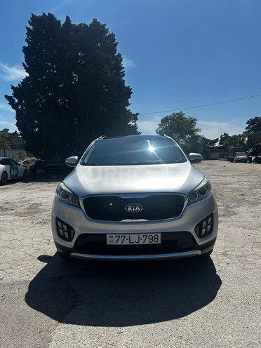 Kia Sorento-1