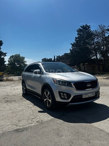 Kia Sorento-2