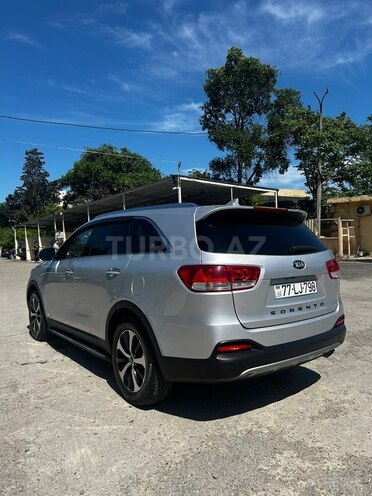 Kia Sorento-7