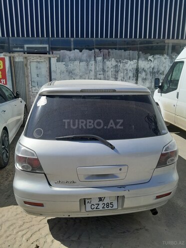 Mitsubishi Airtrek-2