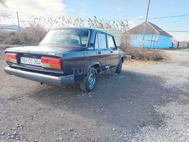 LADA (VAZ) 2107-2