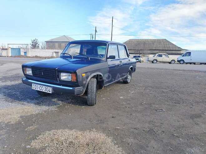 LADA (VAZ) 2107-4