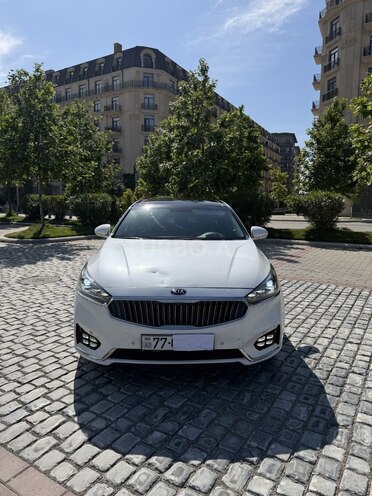 Kia K7-1