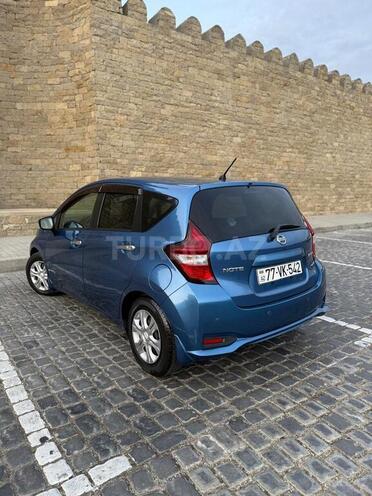 Nissan Note-2