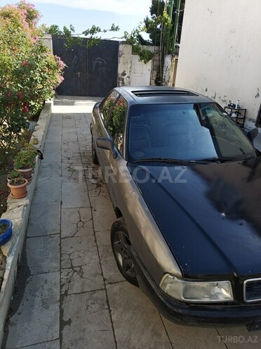 Audi 80-6