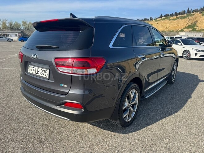 Kia Sorento-5