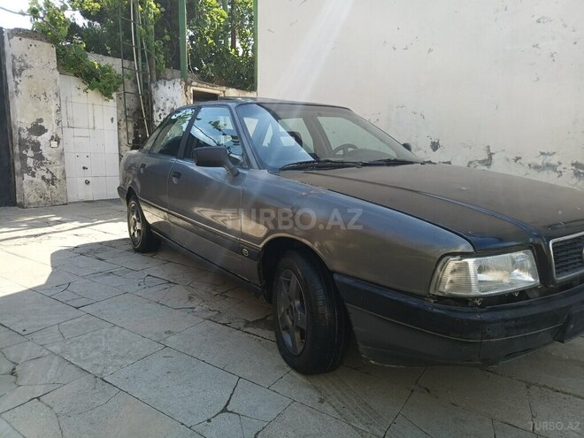 Audi 80-1